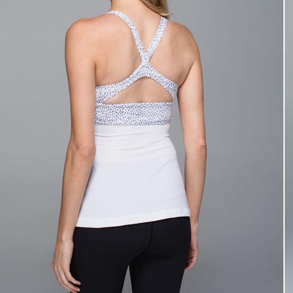 Lululemon Wrap It Up Tank Dottie Dash Size 4 - Picture 3 of 7